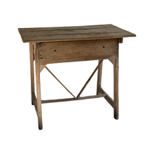 Load image into Gallery viewer, Late 18th / Early 19th Century French Pine Table