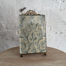 Load image into Gallery viewer, 19th Century French Picture Frame