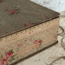 Load image into Gallery viewer, 19th Century French Fabric Box