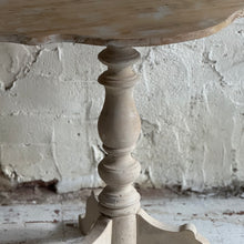 Load image into Gallery viewer, Late 19th Century Swedish Painted Table