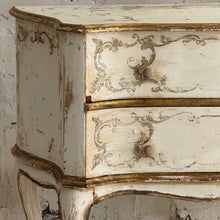 Load image into Gallery viewer, Early 20th Century French Serpentine Drawers