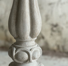 Load image into Gallery viewer, Early 20th Century French Carved Guéridon