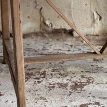 Load image into Gallery viewer, Late 18th / Early 19th Century French Table