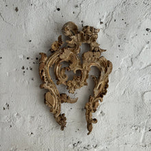 Load image into Gallery viewer, Late 18th Century Italian Wooden Fragment