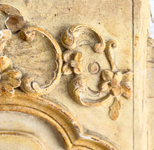 Load image into Gallery viewer, Early 19th Century French Boiserie Fragment