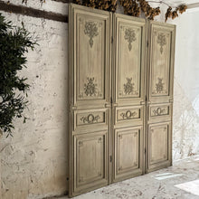 Load image into Gallery viewer, French Style Decorative Bi folding Screen