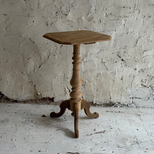 Load image into Gallery viewer, Late 19th Century French Guéridon