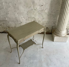 Load image into Gallery viewer, Early 20th Century French Side Table