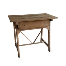 Load image into Gallery viewer, Late 18th / Early 19th Century French Table