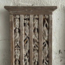 Load image into Gallery viewer, Pair Of French Louis XVI-style carved pilasters, circa 1800