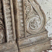 Load image into Gallery viewer, 19th Century French Corbel Console