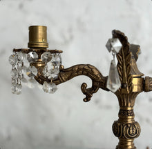 Load image into Gallery viewer, Late 19th Century French Brass Table Lamp