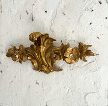 Load image into Gallery viewer, 19th Century French Gilt Fronton
