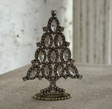 Load image into Gallery viewer, Vintage Style Christmas Tree