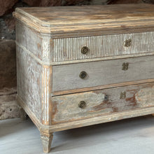 Load image into Gallery viewer, 19th Century Gustavian Commode
