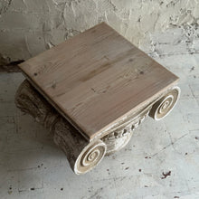 Load image into Gallery viewer, Late 19th Century French Plaster Capital