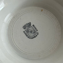 Load image into Gallery viewer, Late 19th Century French Digoin &amp; Sarreguemines Soupiere With Acanthus Scroll Handles