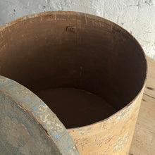 Load image into Gallery viewer, Early 19th Century French Hatbox