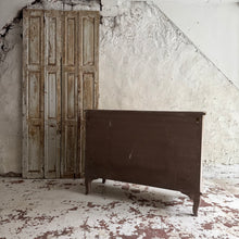 Load image into Gallery viewer, French Style Serpentine Drawers