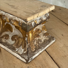 Load image into Gallery viewer, Late 18th Century French Wooden Plateau