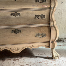Load image into Gallery viewer, Early 20th Century Dutch Bombe Commode