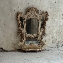 Load image into Gallery viewer, Late 18th Century Italian Rococo carved mirror