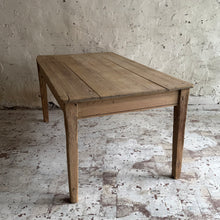 Load image into Gallery viewer, Late 19th Century French Pine Prep Table