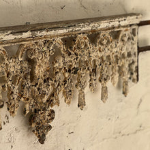 Load image into Gallery viewer, Early 19th Century French Cast Iron Balcony Cresting