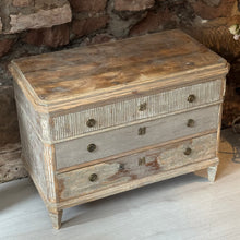 Load image into Gallery viewer, 19th Century Gustavian Commode
