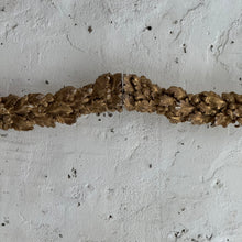 Load image into Gallery viewer, Early 19th Century French Gilt Wood Garland