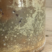 Load image into Gallery viewer, Early 19th Century Italian Pot