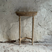 Load image into Gallery viewer, Early 19th Century French Console Table