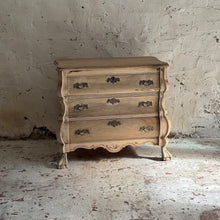 Load image into Gallery viewer, Early 20th Century Dutch Bombe Commode