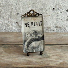 Load image into Gallery viewer, Late 19th Century French Picture Frame