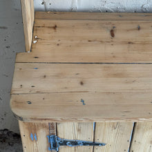 Load image into Gallery viewer, Late 19th Century French Farmhouse Dresser