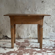 Load image into Gallery viewer, Early 19th Century French Table