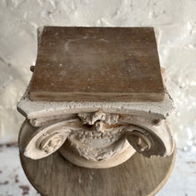 Load image into Gallery viewer, Late 19th Century French Plaster Capital