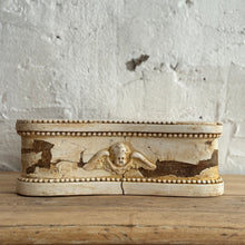 Load image into Gallery viewer, 19th Century French Putti Plinth
