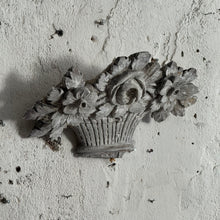 Load image into Gallery viewer, Early 19th Century French Wooden Floral Fragment