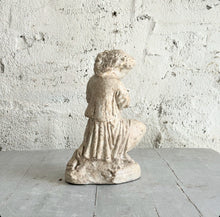 Load image into Gallery viewer, Late 19th Century French Plâtre Statue