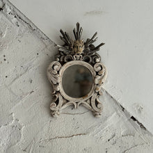 Load image into Gallery viewer, Early 19th Century Italian Putti Mirror