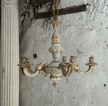 Load image into Gallery viewer, Early 19th Century French Bois Doré 5-Arm Candle Chandelier