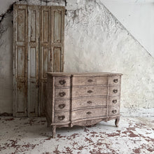 Load image into Gallery viewer, French Style Serpentine Drawers