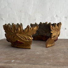 Load image into Gallery viewer, 19th Century French Wooden Crown