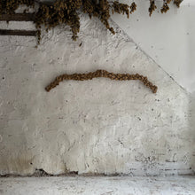 Load image into Gallery viewer, Early 19th Century French Gilt Wood Garland