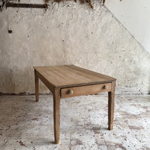 Load image into Gallery viewer, Late 19th Century French Pine Prep Table
