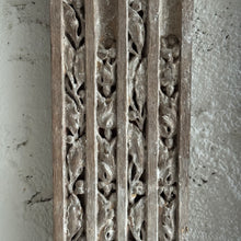 Load image into Gallery viewer, Pair Of French Louis XVI-style carved pilasters, circa 1800