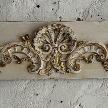 Load image into Gallery viewer, Early 19th Century French Wooden Frieze