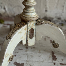 Load image into Gallery viewer, Early 19th Century French Guéridon