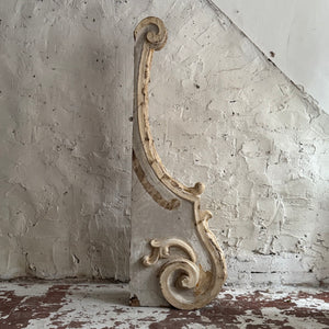 Late 18th Century Italian Wooden Corbel